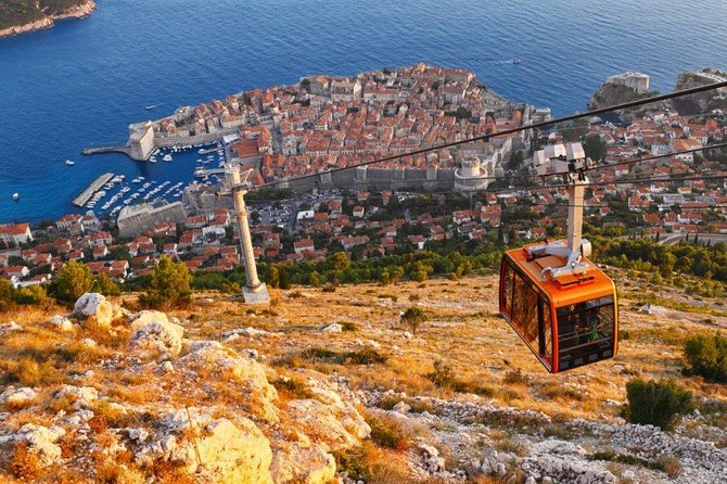 Dubrovnik Shore Excursion: Explore Dubrovnik by Cable Car (ticket included) - Visiting Mount Srd: The View from 1,352 Feet