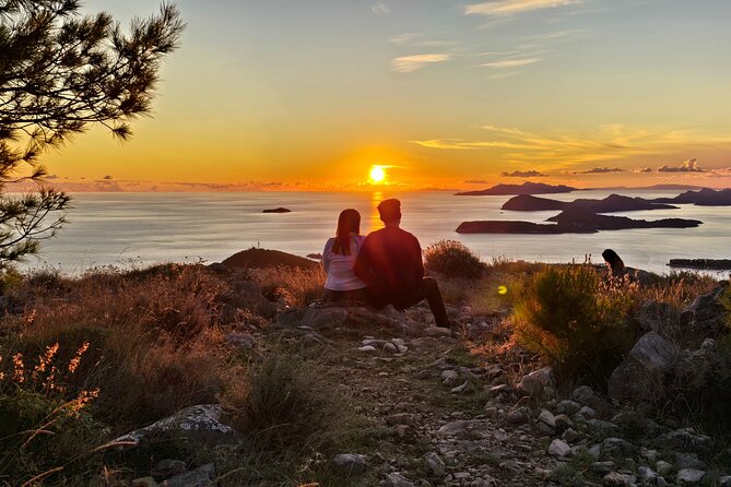 Dubrovnik Sunset Tour with Scenic Views and Local Wine - Key Points