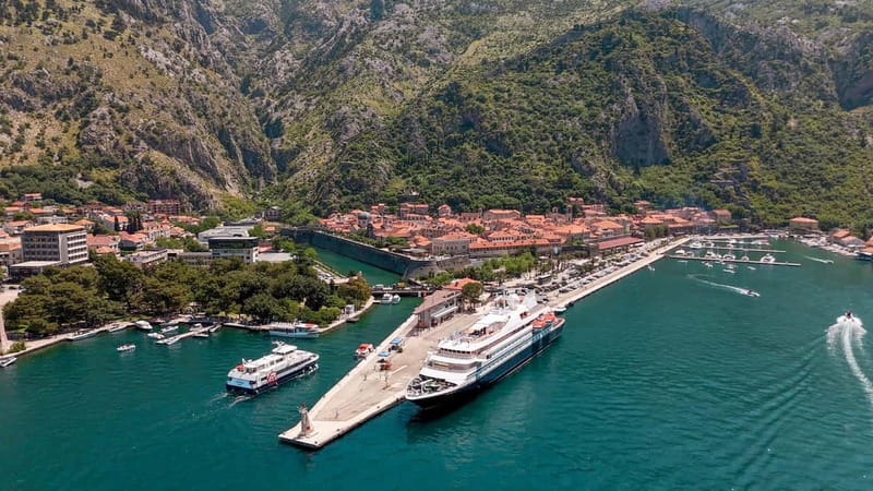 Dubrovnik to/from Kotor: Day Trip or One-Way by Fast Ferry - Exploring Kotor’s Old Town with a Guided Tour