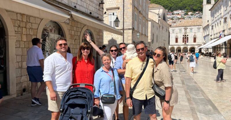 Dubrovnik tour with 100% Dutch speaking guide. - Practical Details: Meeting, Duration, and Accessibility