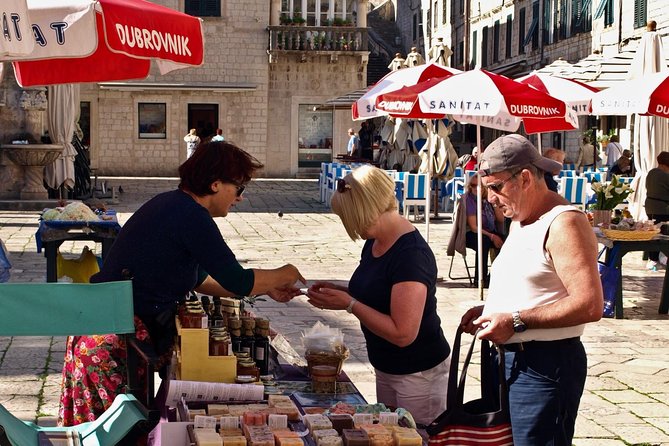 Dubrovnik's Old Town Walking Tour - Exploring Dubrovnik’s Old Town with a Licensed Guide