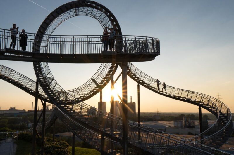 Duisburg: Guided Evening Tour at "Tiger and Turtle" - Explore Duisburgs Iconic "Tiger & Turtle" Sculpture at Night