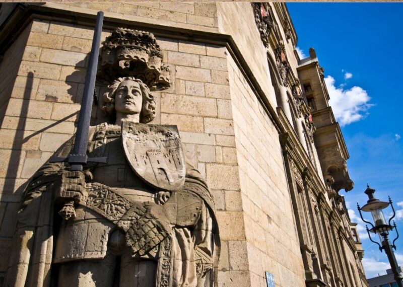 Duisburg: Scavenger Hunt for Children - Duisburg Scavenger Hunt: A Family Adventure with Educational Touch