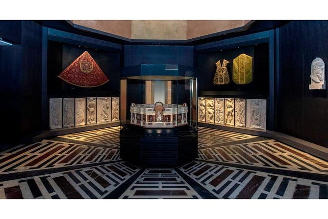 Duomo Square Tour in Florence - Inside the Museo dellOpera del Duomo