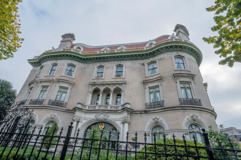 Dupont Mansions of the Gilded Age Evening Walking Tour - Explore Washington’s Gilded Age with a Dark Twist
