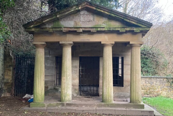 Durham Scavenger Hunt and Sights Self-Guided Tour - Limitations and Considerations