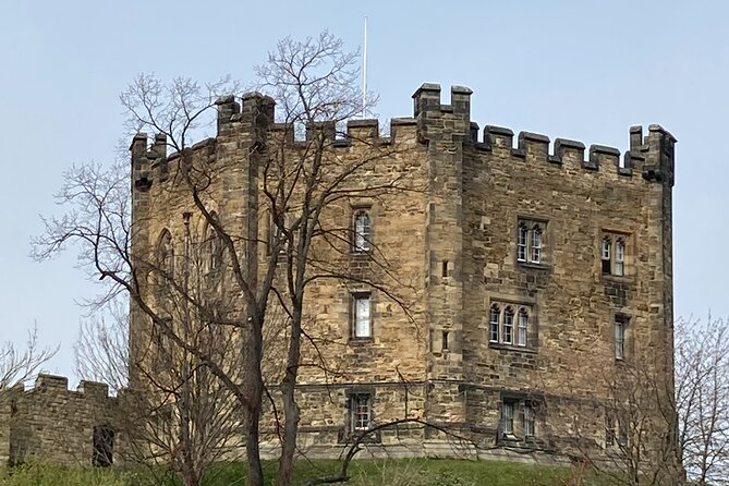 Durhams Landmarks and Legends: A Self-Guided Audio Tour - Exploring Palace Green and Surrounding Buildings