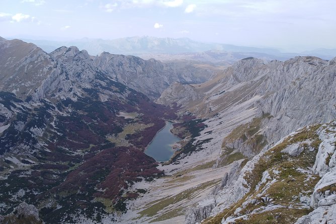 Durmitor  Bobotov kuk (2.523m) Hiking Tour - Climbing to the Peak: The Final Ascent to Bobotov Kuk