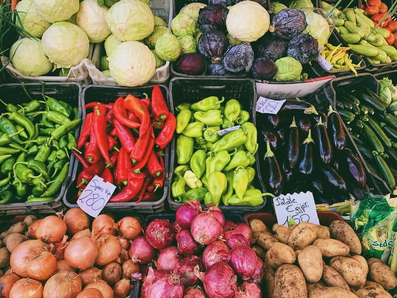 Durrës City Food Walking Tour with Local Tastings - Sampling Traditional Albanian Dishes