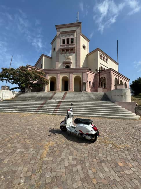 Durrës Vespa Tour: King Zogs Villa, Amphitheater & Swim - Tour Duration and Flexibility