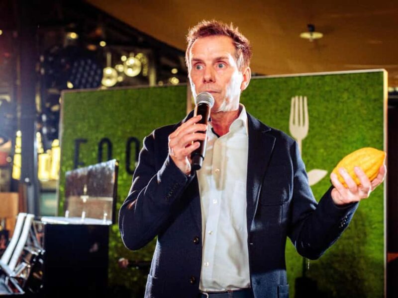 Düsseldorf: Chocolatier Workshop & Chocolate Tasting - Practical Details and Accessibility