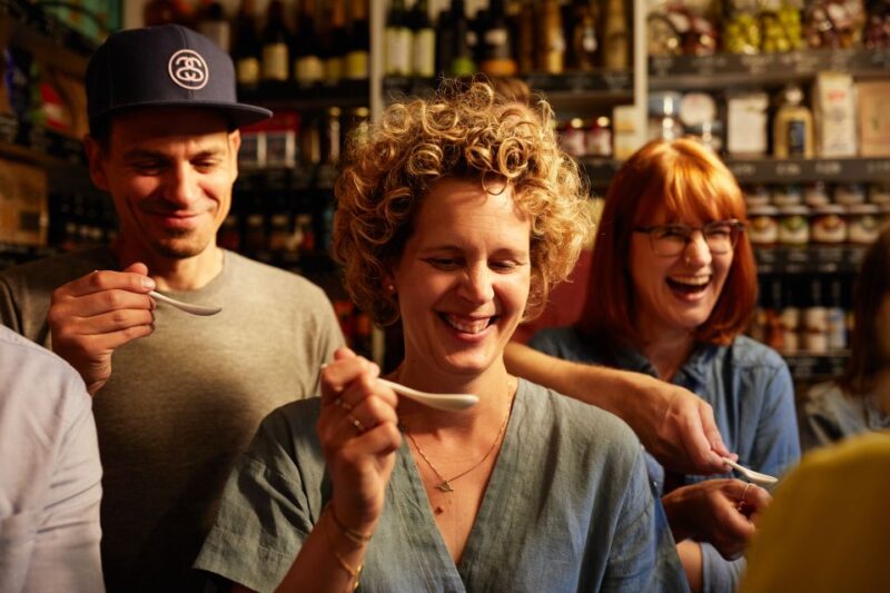 Düsseldorf: Culinary Soul Guided Tour - The History and Atmosphere of Düsseldorf’s Old Town