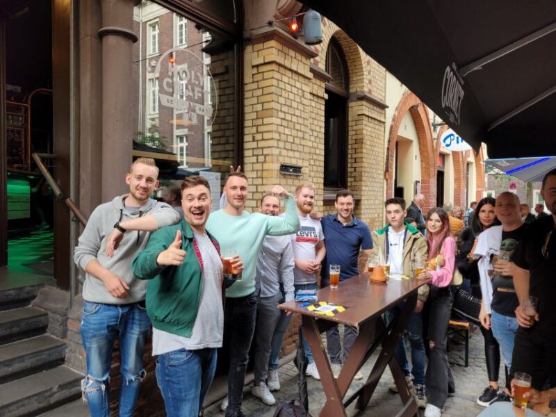 Düsseldorf: Guided Beer Tour with 4 Beers & a Flexible Route - Practical Aspects: Meeting Point, Accessibility, and Flexibility