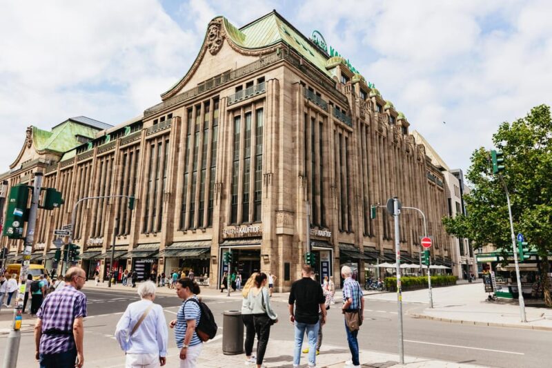 Düsseldorf: Guided City Architecture Walking Tour - Discovering the Old Town’s Architectural Charm
