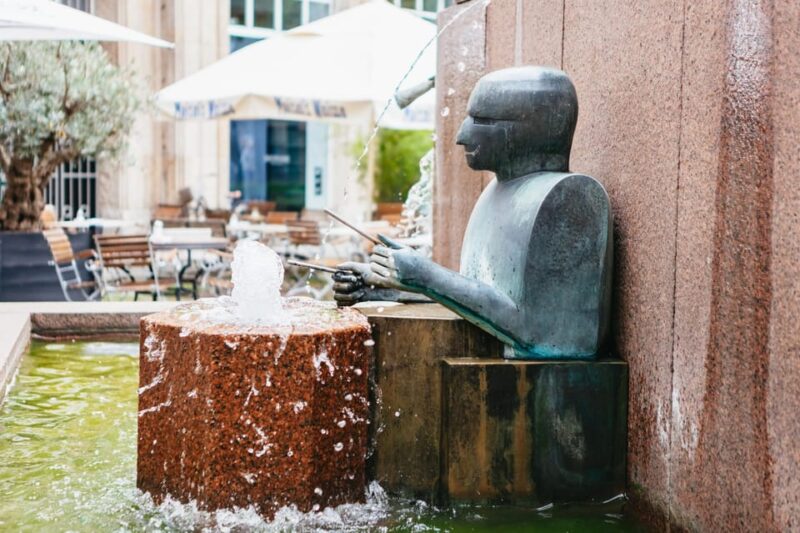 Düsseldorf: Guided City Architecture Walking Tour - Strengths and Considerations of the Architecture Tour