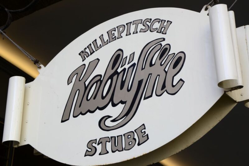 Düsseldorf: Guided Old Town Tour with Beer Break - Starting Point at Tritonenbrunnen and the Meeting Details