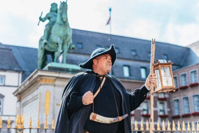 Düsseldorf: Guided Tour with a Night Watchman - Why This Tour Is a Unique Night Experience in Düsseldorf
