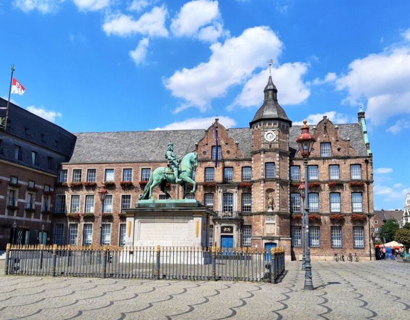 Dusseldorf: Old Town & Altbier Tour - A Closer Look at the Dusseldorf: Old Town & Altbier Tour