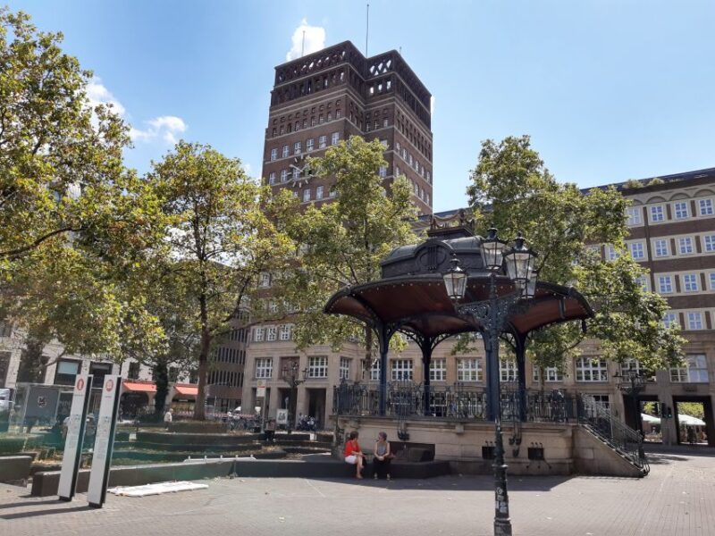 Dusseldorf: Old Town & Altbier Tour - Visiting the Local Brewery and Scent of Altbier