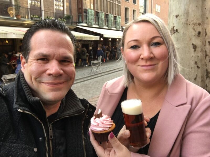 Düsseldorf: Old Town Interactive Crime Tour with actor - Exploring Düsseldorf’s Old Town Through a Crime Story