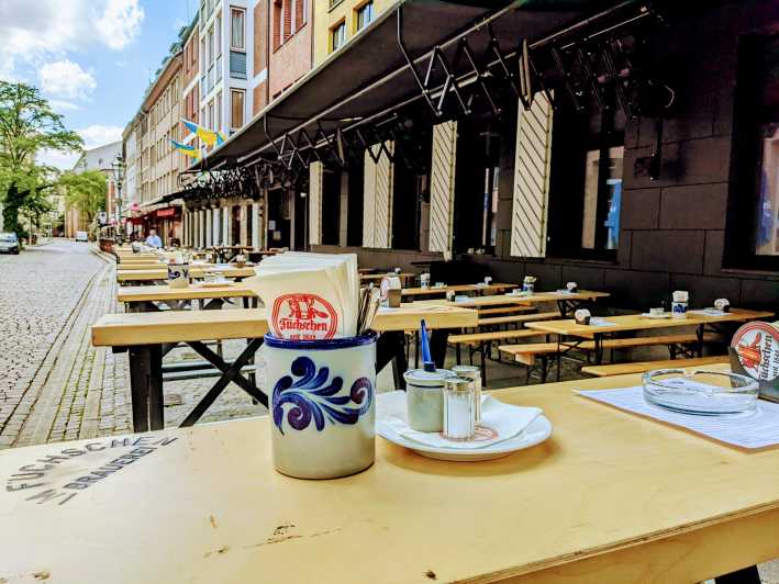 Düsseldorf walk: The Old Town and a charming market square - Starting at the Iconic Königsallee Shopping Mile
