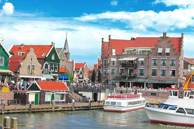 Dutch Experience in Volendam with Traditional Outfits - Key Points