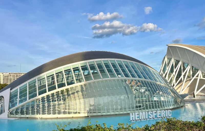 Dutch-Style Bike Tour in Valencia - Discovering Hidden Corners of the Old Town