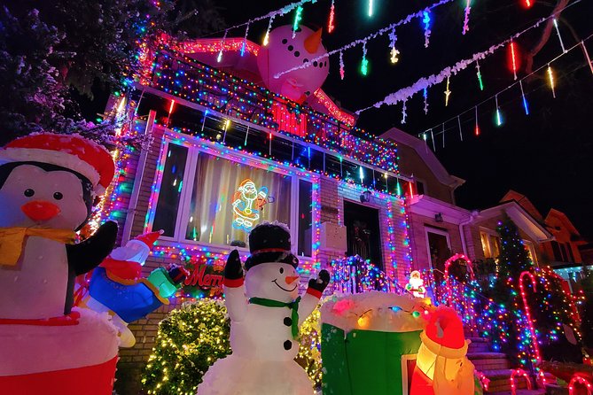 Dyker Heights Christmas Lights Guided Tour - Viewing Brooklyn Heights and the Manhattan Skyline