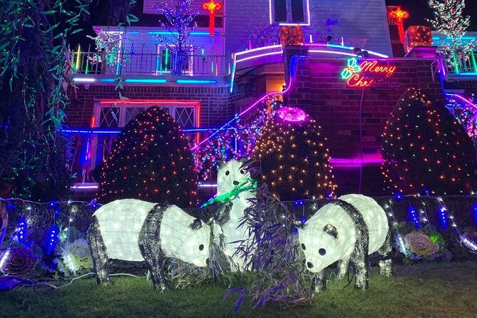 Dyker Heights Christmas Lights Tour - Key Points