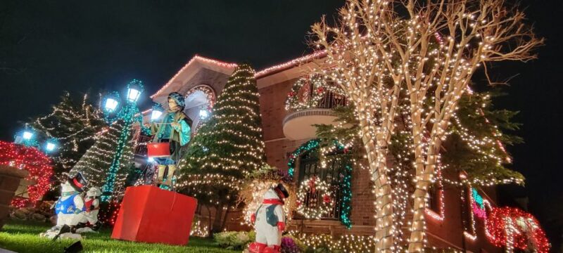Dyker Heights Holiday Lights - Learning the Neighborhood’s Unique History & Cultural Footprints
