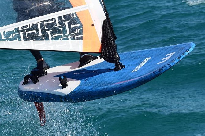 Dynamic Windsurfing Beginner class Day1 - The Suitability of the Stockholm Beginner Windsurfing Class