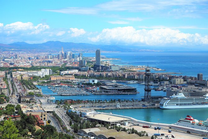 E-Bike Barcelona Highlights & Park Guell in Small Group - Passing by Gaudí’s La Pedrera and Modernist Façades