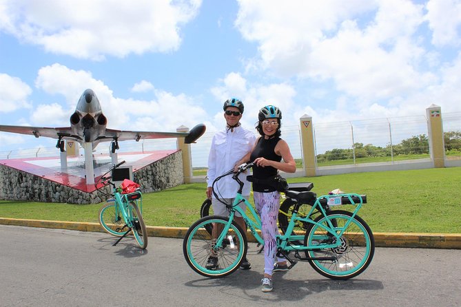 E-Bike City Tour though Cozumel & Taco Tasting Tour - Tasting Local Flavors: Ice Cream and Tacos