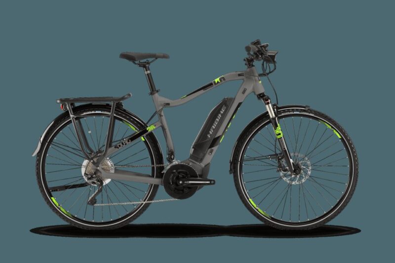 E-Bike escapes beyond the city limits! - What to Bring and What to Avoid