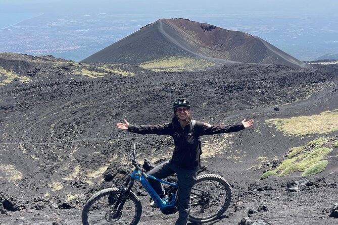 E-bike excursion on Etna - Meet at Comune di Nicolosi: Logistics and Accessibility