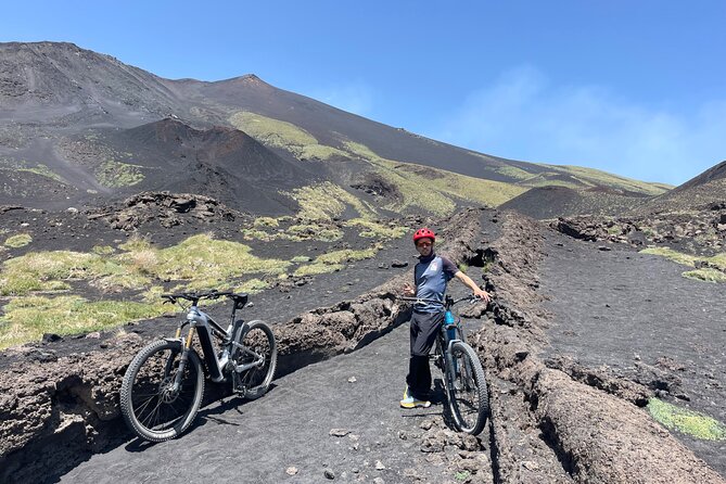 E-bike excursion on Etna - The Experience of the Guides