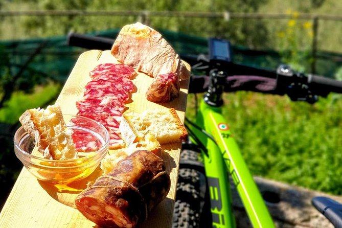 E-Bike Food and Wine Tour in the Sorrento Peninsula - Tour Logistics and Group Size