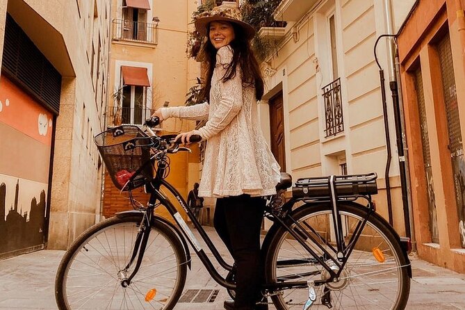 E-Bike Grand Valencia Private Tour - Modern Marvels at the Ciudad de las Artes y las Ciencias