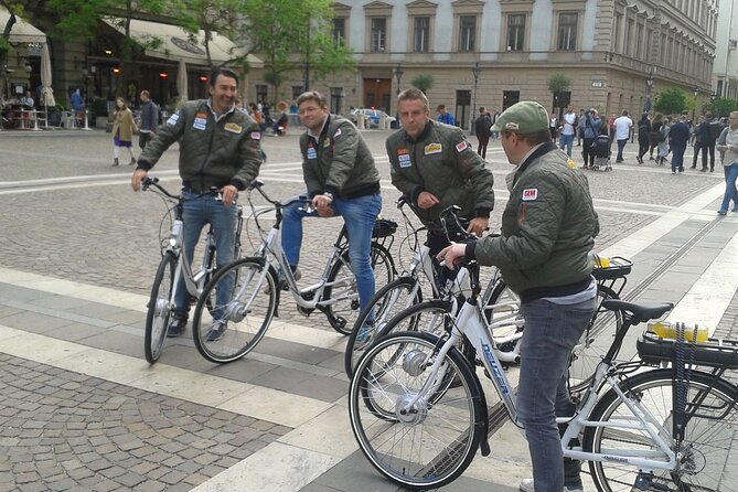 E-Bike Guided Tour in Castle Hill Budapest - Optional Tour Along Andrássy Avenue and Heroes’ Square