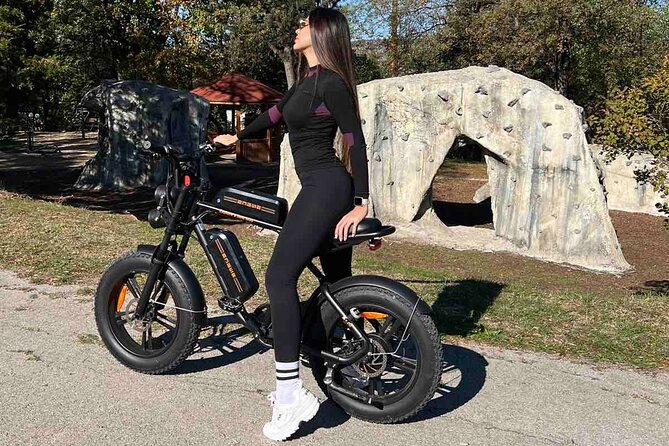 E bike rental - Practical Details: Booking, Safety, and Refunds