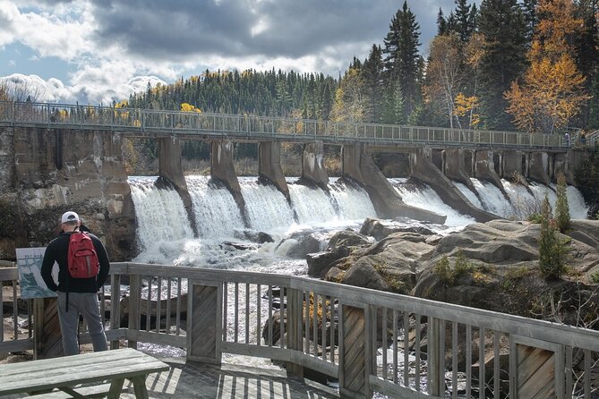 E-Bike rental - 4 hour and Hiking in the Park - Enjoying the Viewpoints Along the Rivière-à-Mars Canyon
