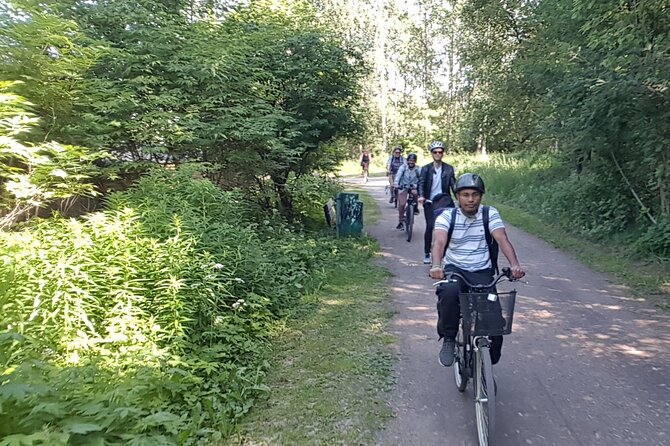 E-Bike rental / Self-Guided tour to Seurasaari - Logistics: Meeting Point and Pacing