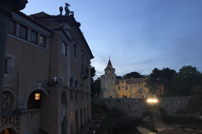E-Bike through Sintra & Cascais til Lisbon at a relaxed rate. - Lisbon’s Rossio Station as the Starting Point
