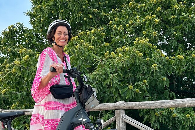 e-bike tour along the cycle path of the Apulian Aqueduct - Exploring the Old Town’s Unique Portals