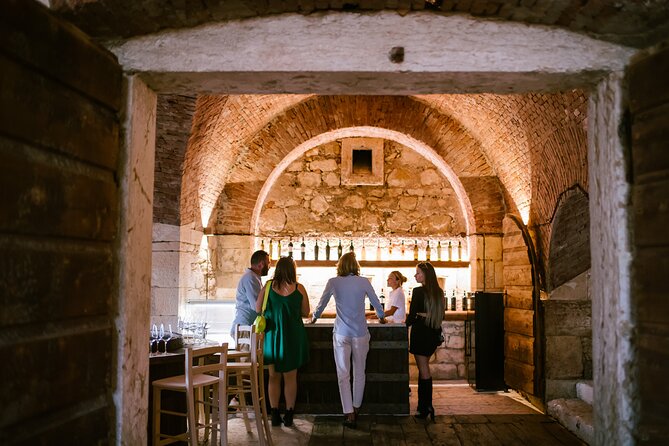 E-Bike tour and Wine tasting in the Austrian Fort from Pastrengo - Experience the Charm of Calmasino and Its Vineyards