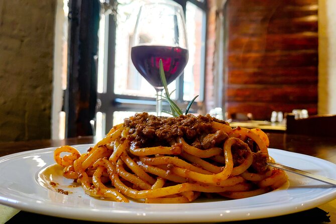 E-Bike Tour: Explore the Chianti, its Enogastronomy and Castles - Exploring Villa di Geggiano and its Historical Significance