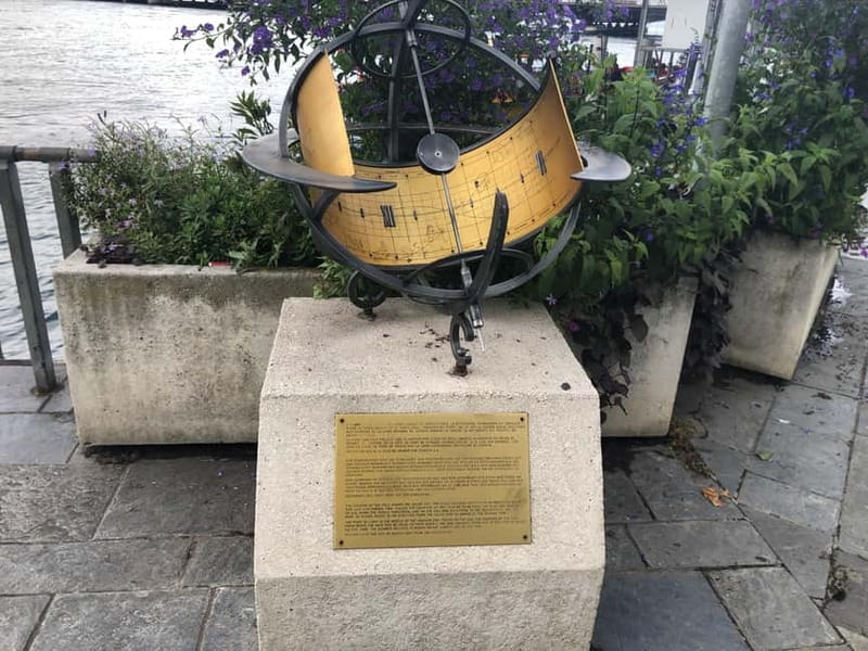 E-bike Tour Geneva Old Town with Free Museum Entry - Discover Genevas Iconic Landmarks on an E-bike Tour with Free Museum Entry