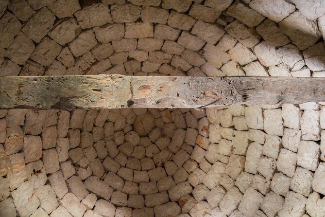 e-Bike tour in Locorotondo, oil mill visit and EVO oil tasting - Discovering Locorotondo’s Architectural Gems