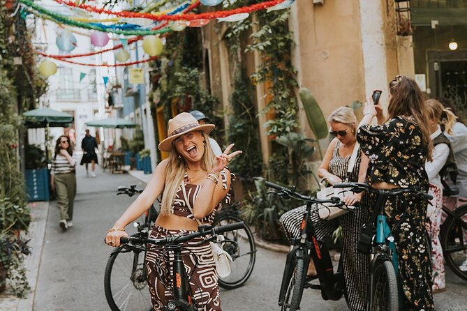 E-bike Tour Lisbon Essential - Exploring Lisbon’s Markets and Squares: Feira Da Ladra and Praca do Comercio