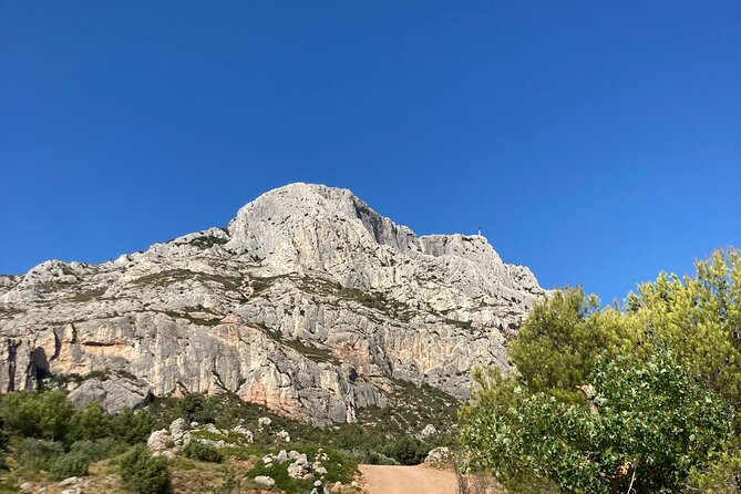 E-Bike tour of Sainte Victoire Mountain, Aix-en-Provence - Logistics: Flexibility and Weather Considerations